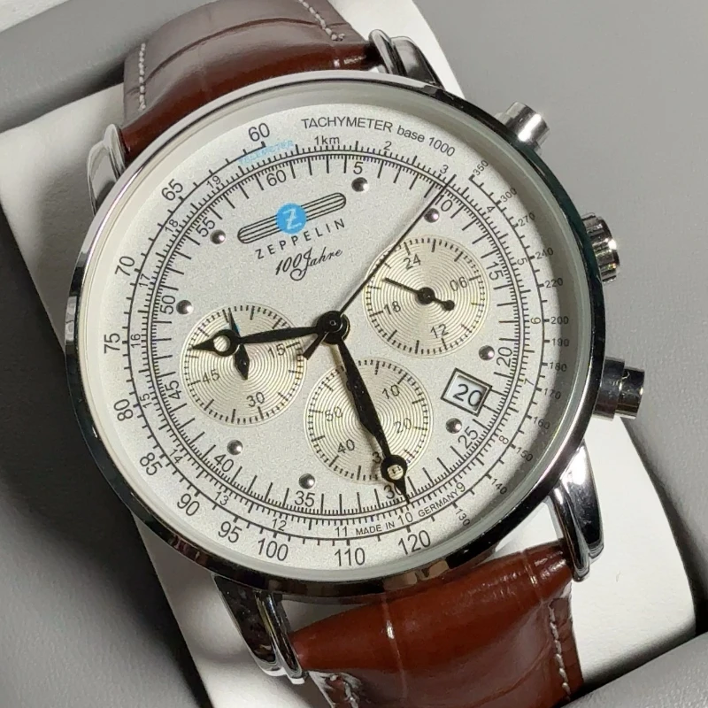 패션 럭셔리 남성용 시계 Zeppelin Three E - Running Watch 리뷰 및 가격